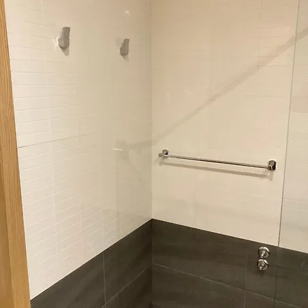 333 Vucko Private Host 자호리나