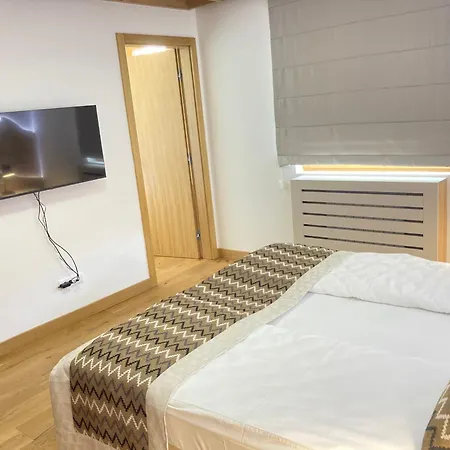 333 Vucko Private Host 자호리나